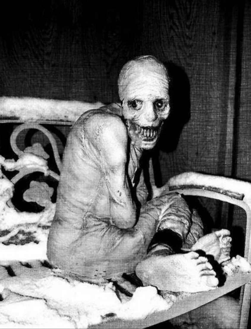 Mieruko-chan Chapter 4 Gambar 5